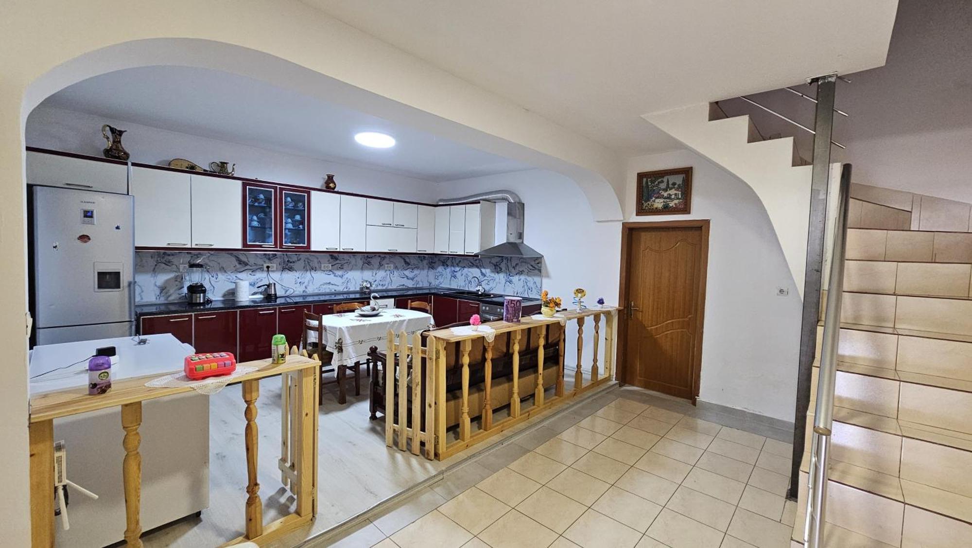 Maria Guest House Përmet Kültér fotó